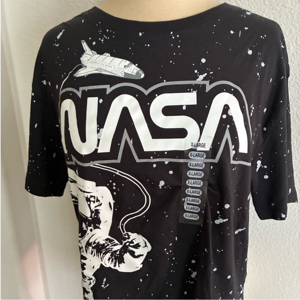 WAS $25 NASA cropped tee - Picture 2 of 4